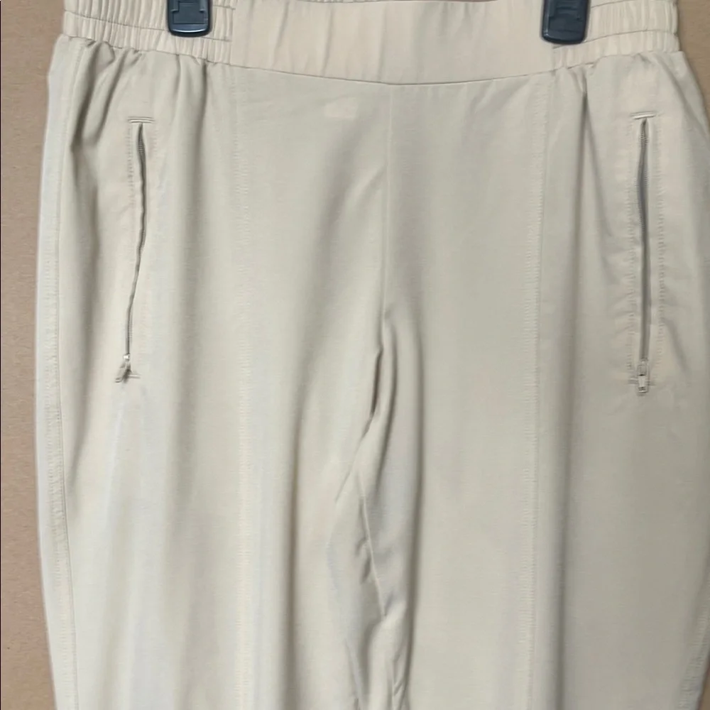 Old Navy Cream Joggers with Tapered Leg Design - Picture 7 of 7